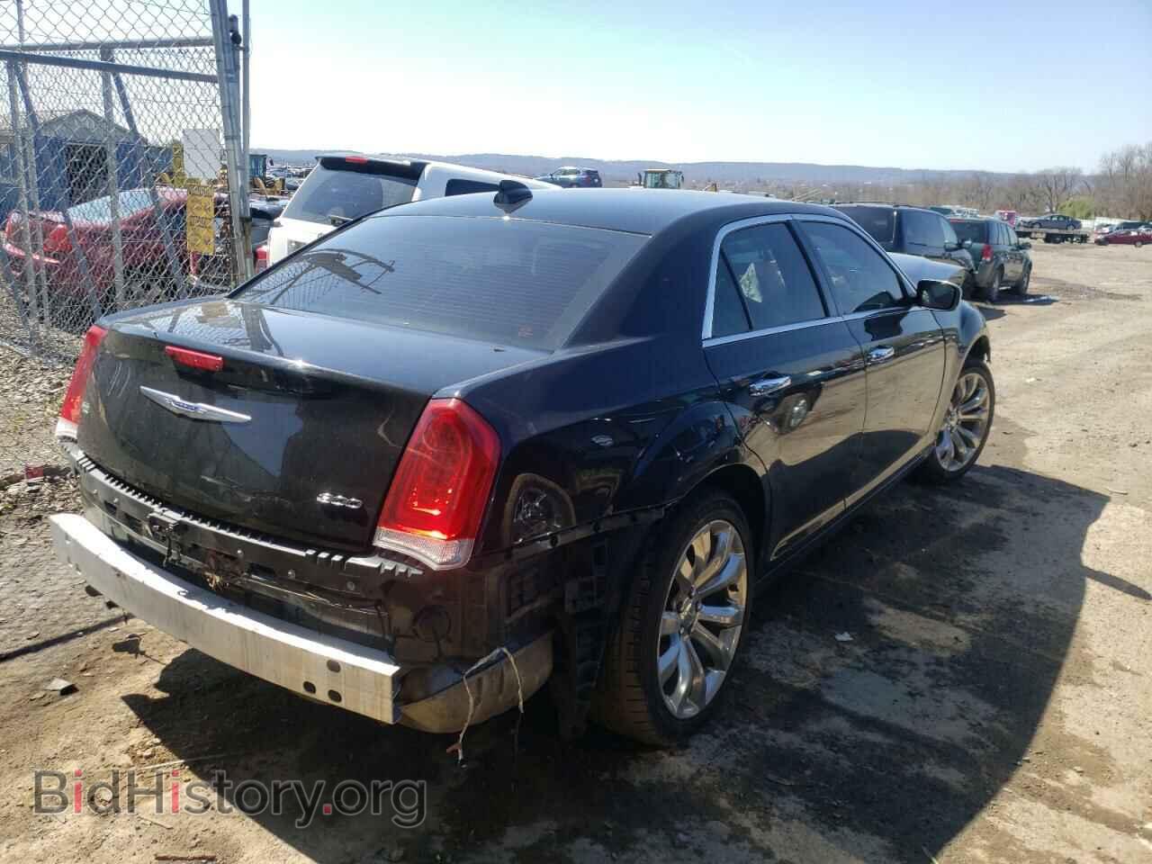 2019 CHRYSLER 300 - VIN: 2C3CCAEG1KH528536 - Фото 4