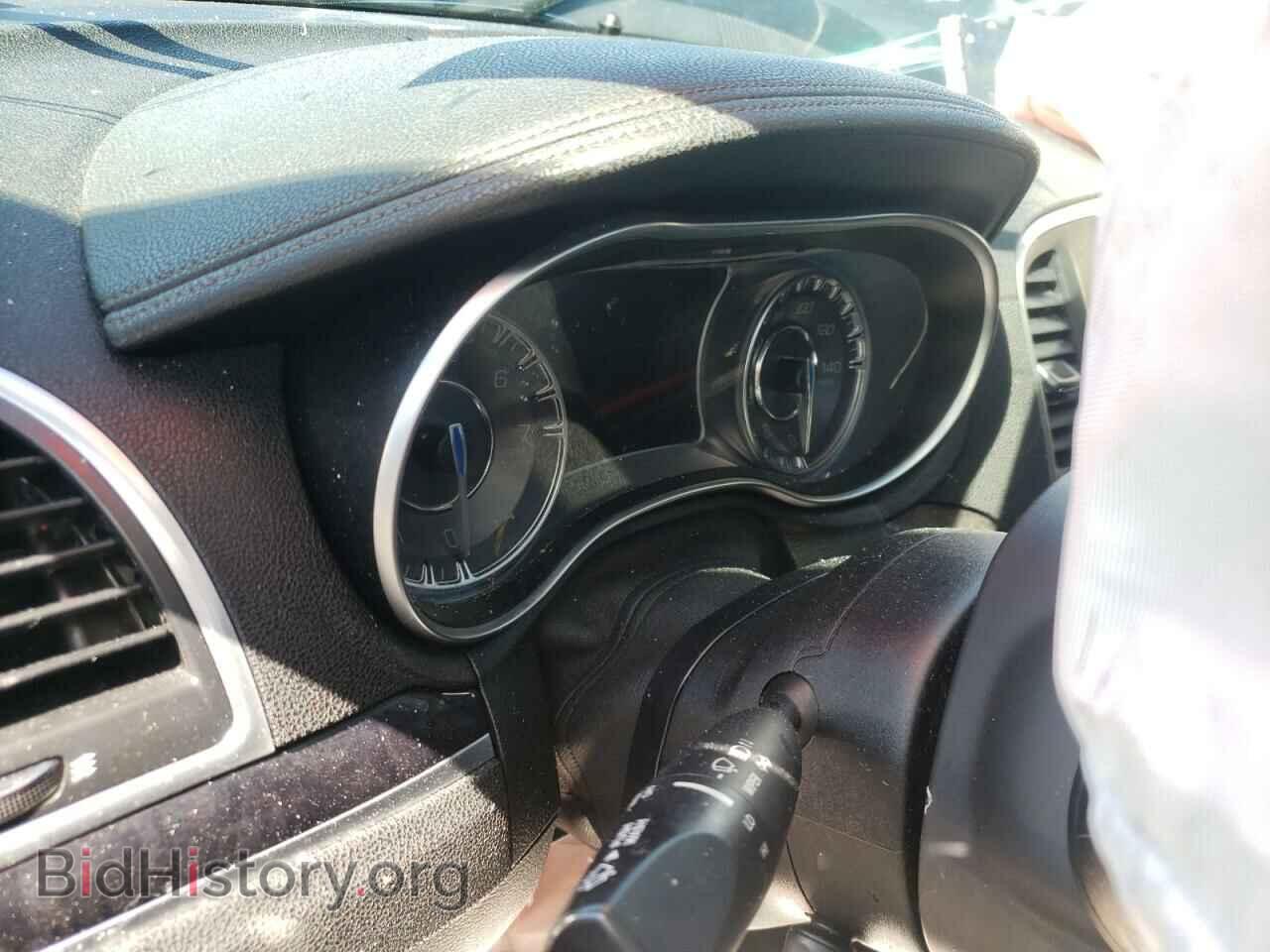 2019 CHRYSLER 300 - VIN: 2C3CCAEG1KH528536 - Фото 8