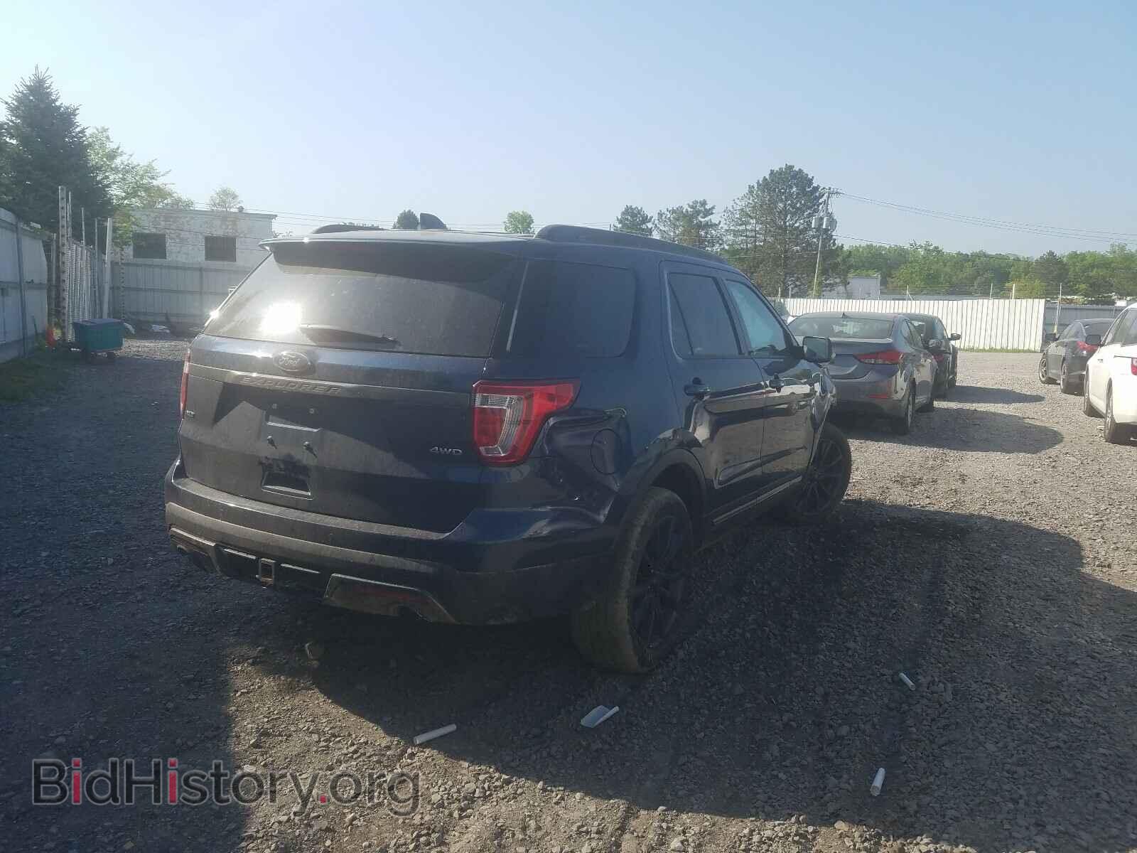 2017 FORD EXPLORER - VIN: 1FM5K8D83HGD94462 - Фото 4
