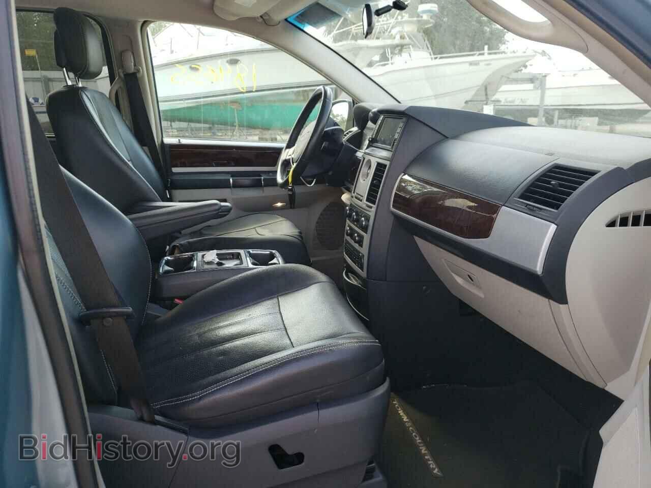 2010 CHRYSLER MINIVAN - VIN: 2A4RR8D11AR479609 - Фото 5