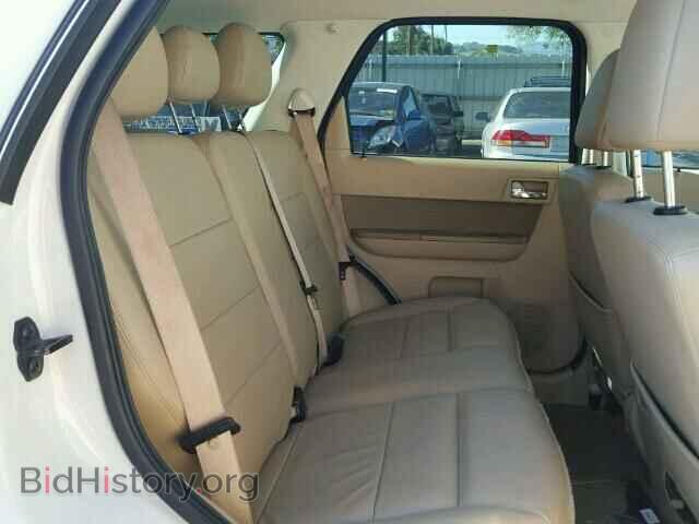 2011 FORD ESCAPE - VIN: 1FMCU0E78BKC25034 - Фото 6