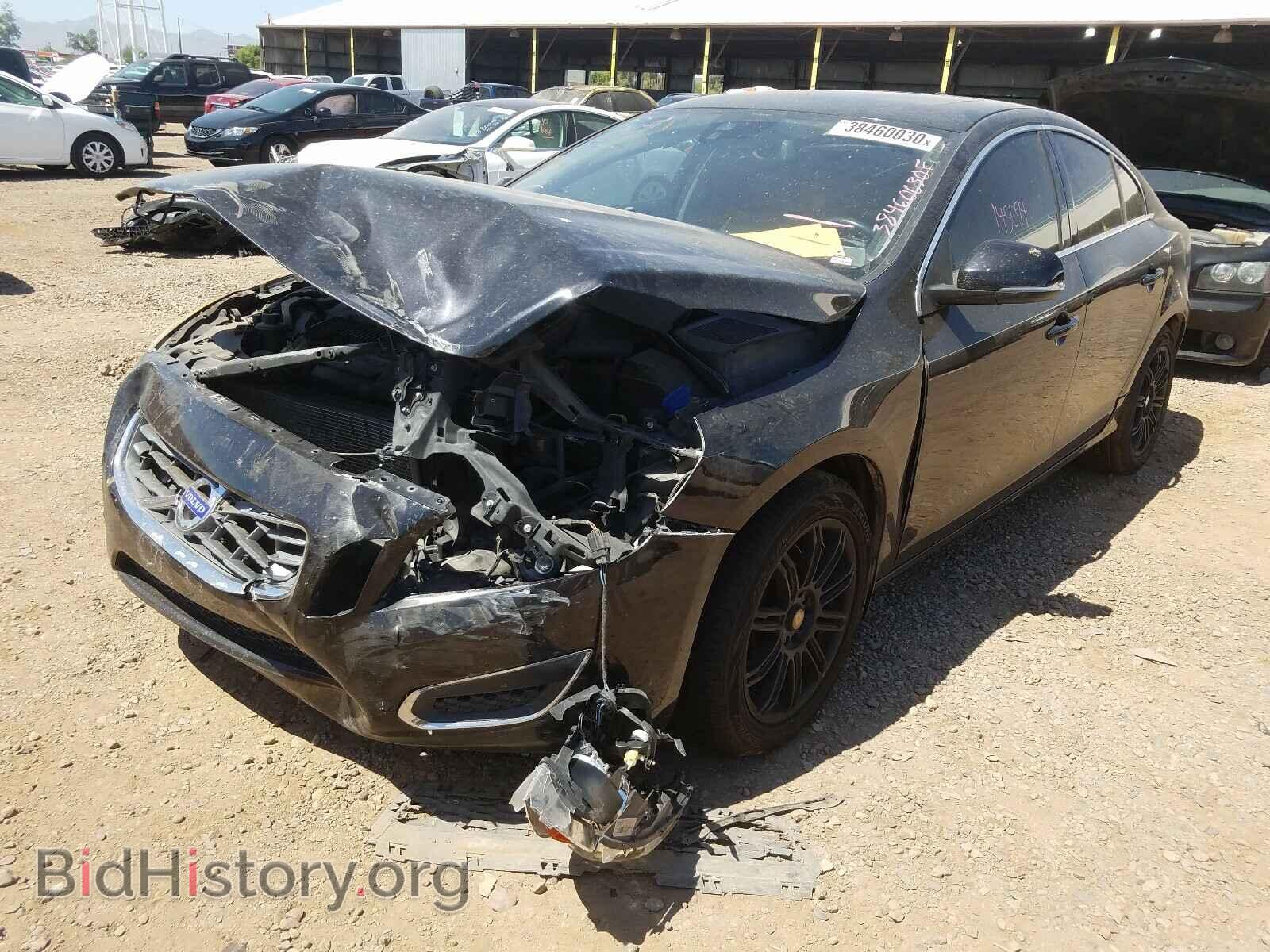 2012 VOLVO S60 - VIN: YV1622FS8C2128319 - Фото 2
