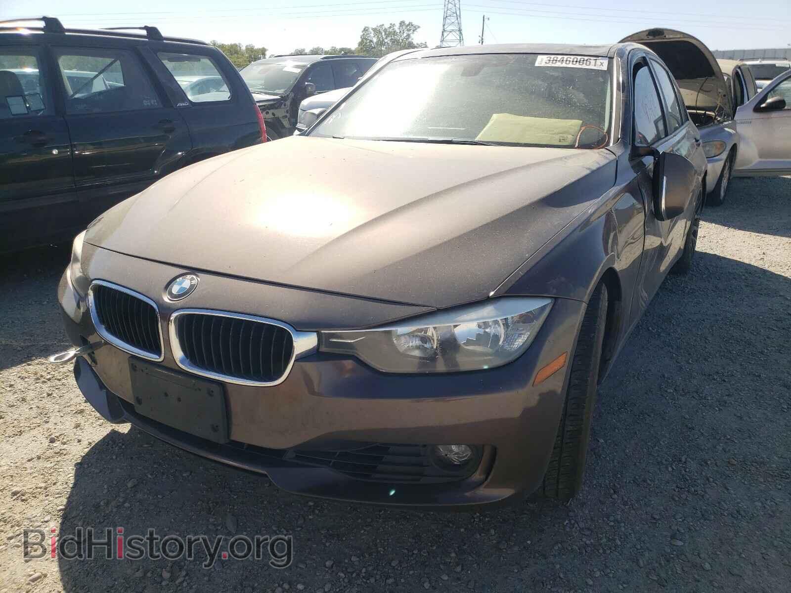 2013 BMW 3 SERIES - VIN: WBA3A5C59DF351679 - Фото 2