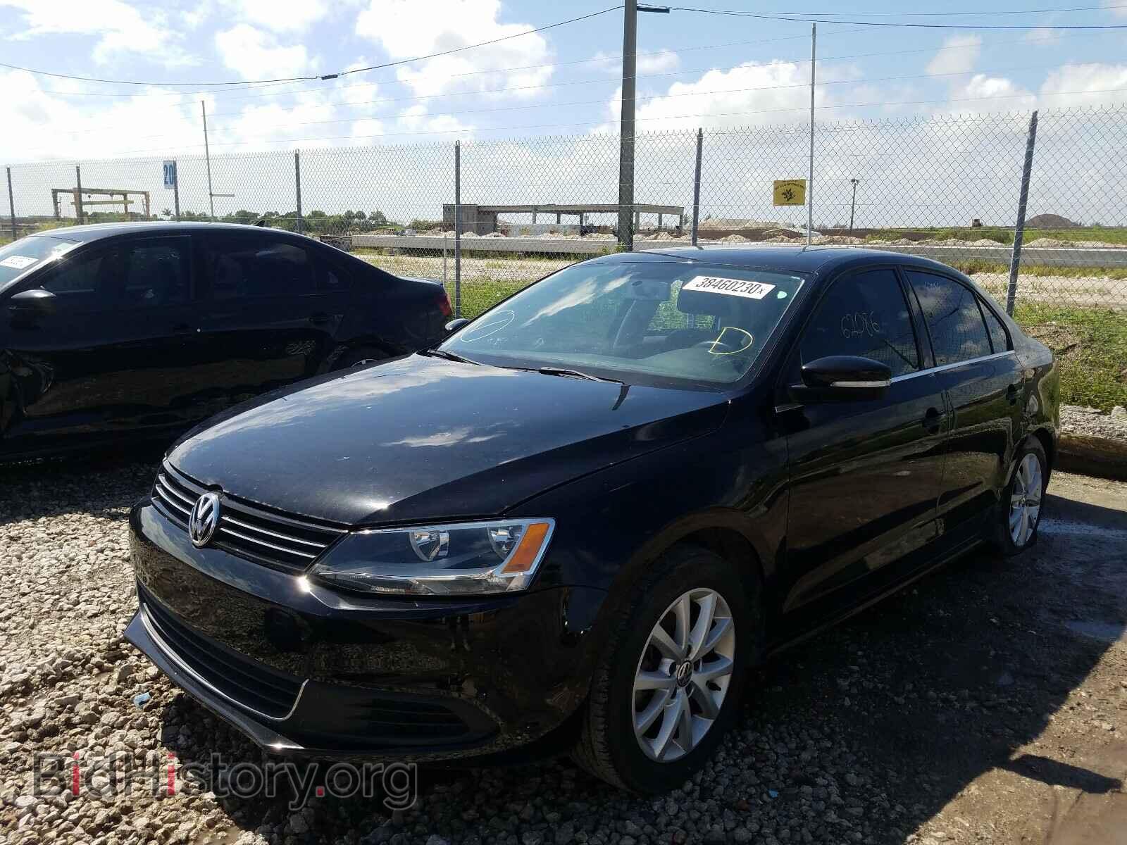 2014 VOLKSWAGEN JETTA - VIN: 3VWD17AJ2EM421640 - Фото 2