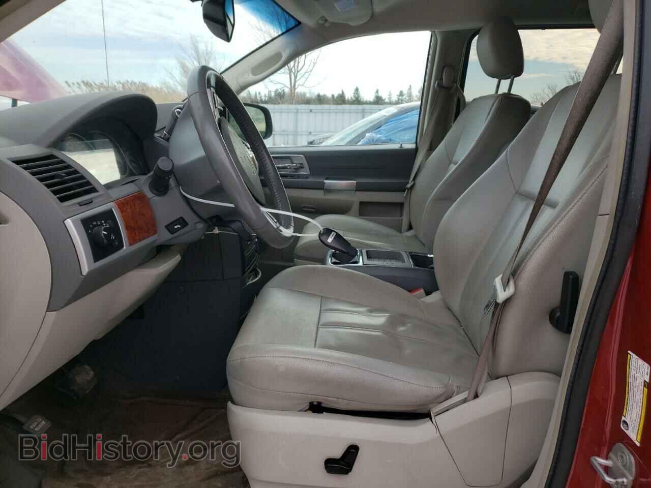 2008 CHRYSLER MINIVAN - VIN: 2A8HR54P58R811302 - Фото 7