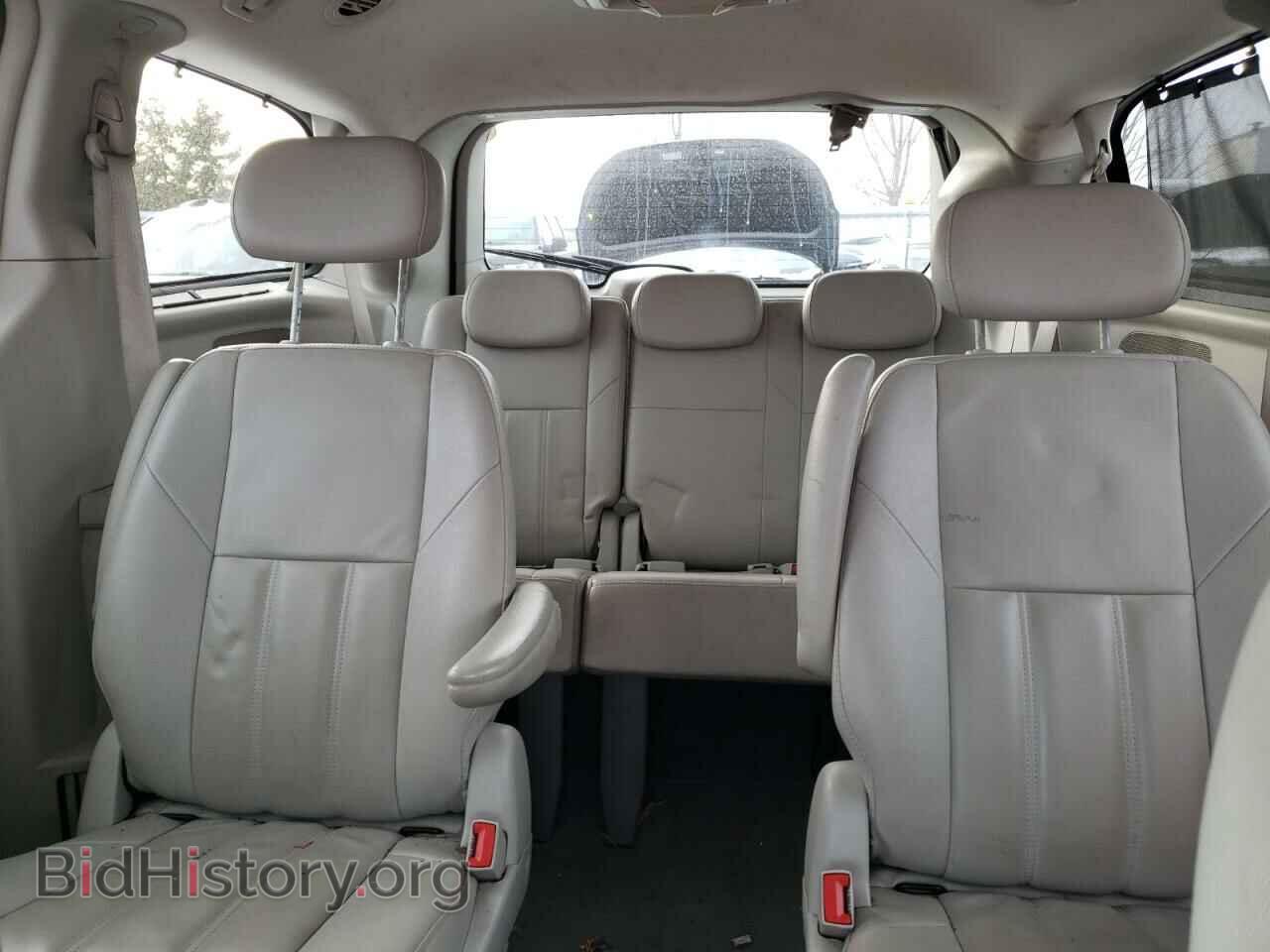 2008 CHRYSLER MINIVAN - VIN: 2A8HR54P58R811302 - Фото 10