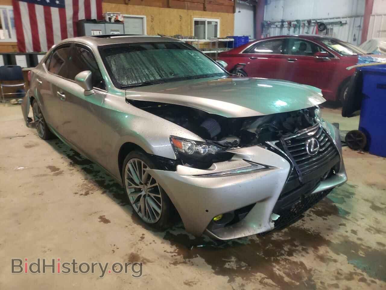 Photo JTHBA1D28G5004929 - LEXUS IS 2016