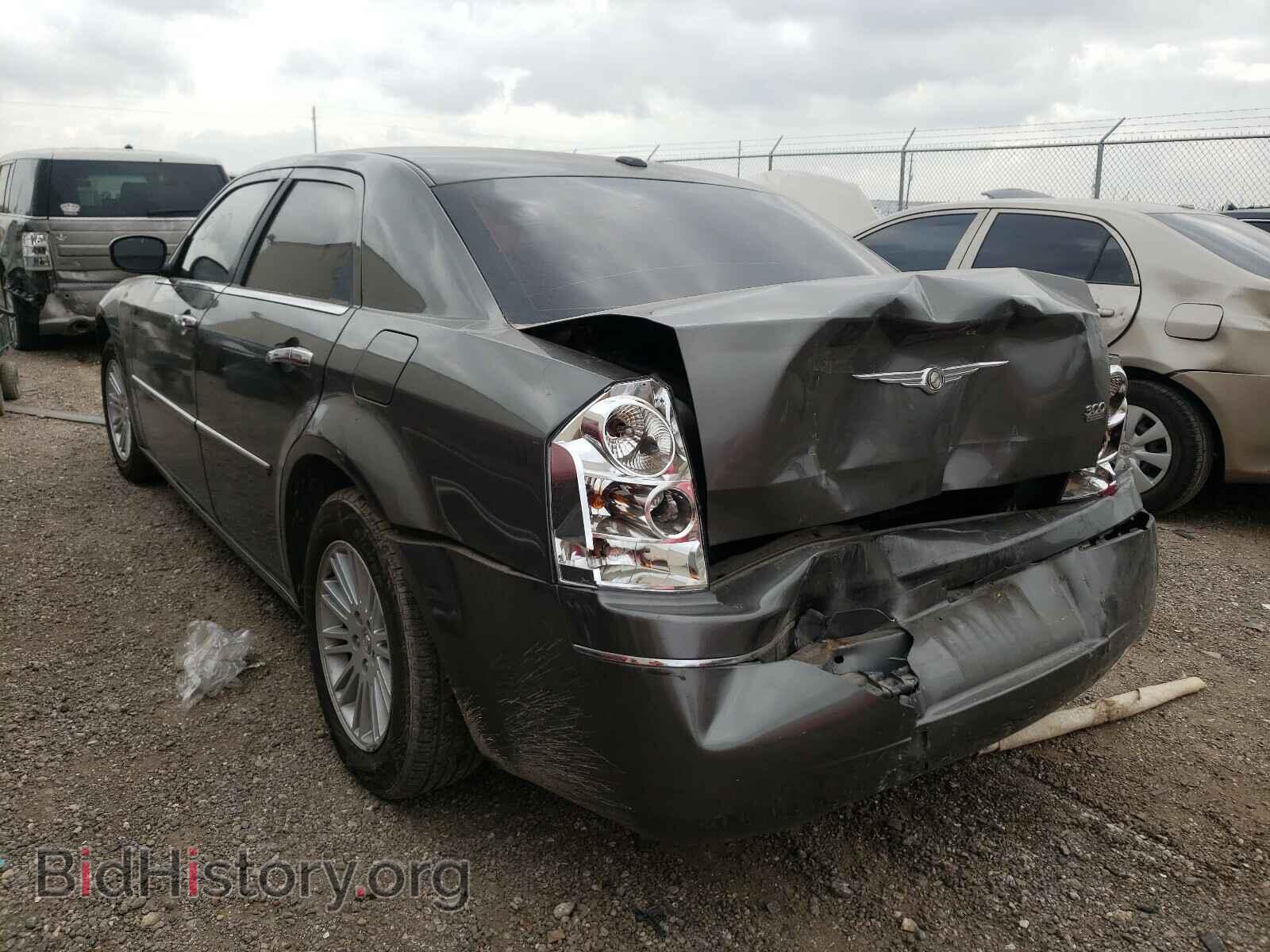 2010 CHRYSLER 300 - VIN: 2C3CA5CV4AH209418 - Фото 3