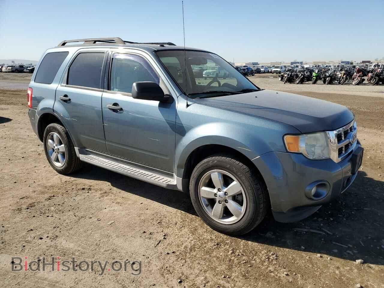 2011 FORD ESCAPE - VIN: 1FMCU0DG0BKB91284 - Фото 4