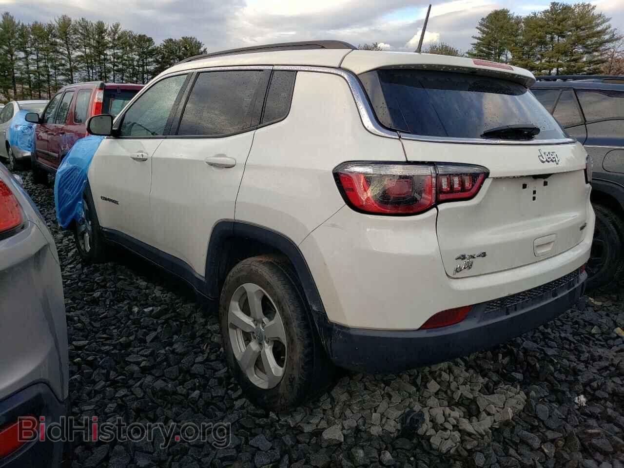 2017 JEEP COMPASS - VIN: 3C4NJDBB1HT628494 - Photo 2