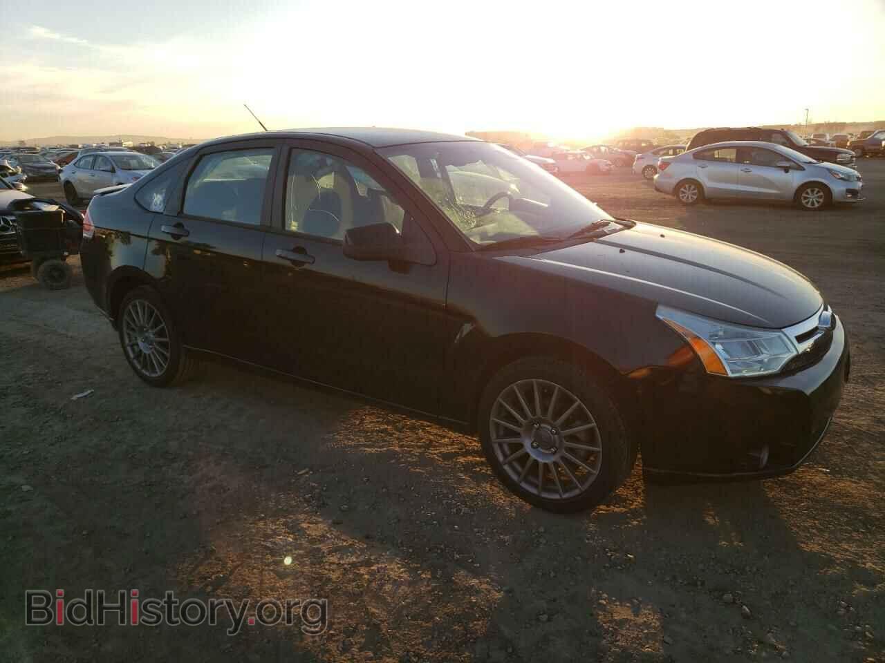 2009 FORD FOCUS - VIN: 1FAHP36N59W201721 - Фото 4