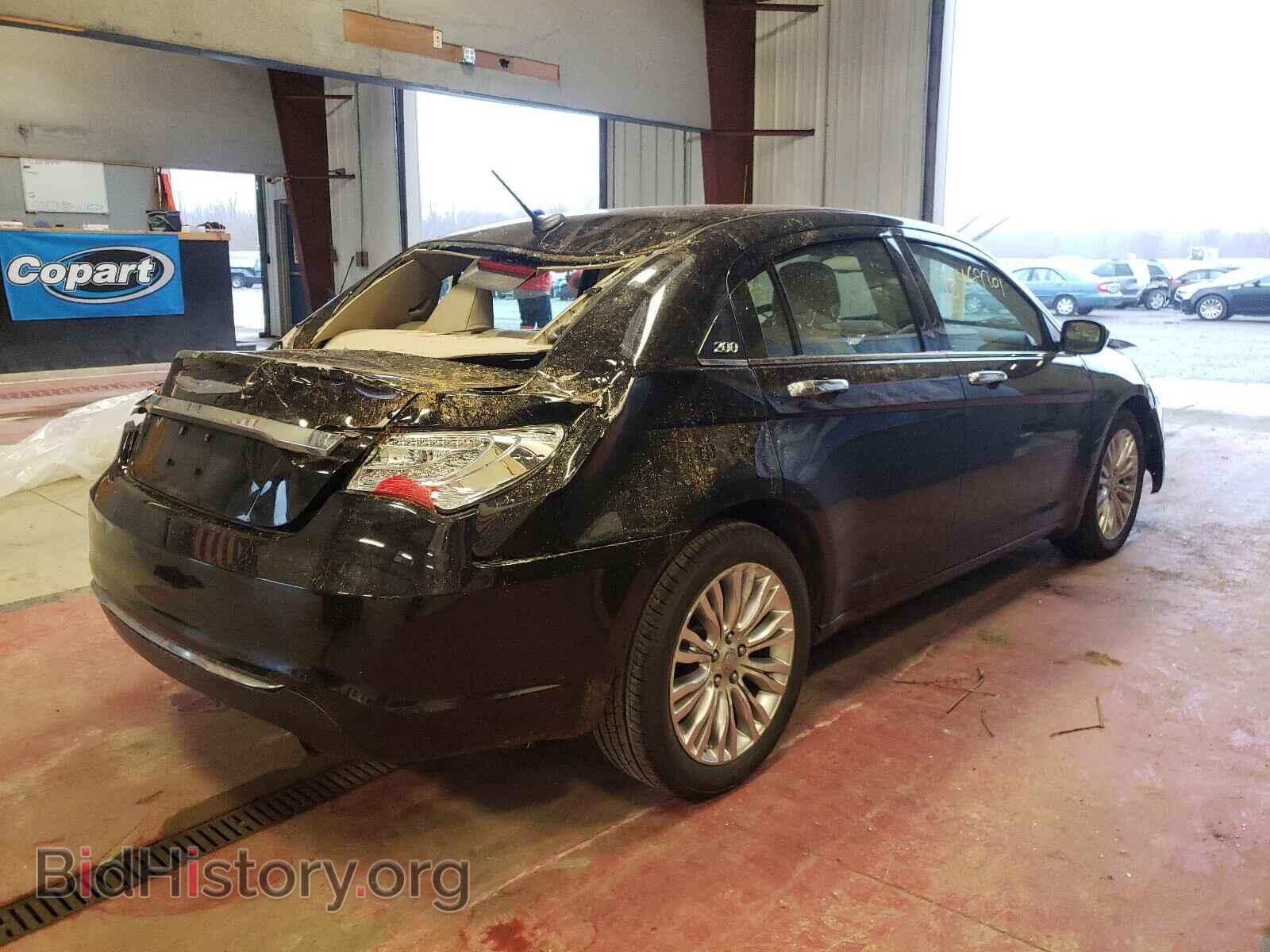 2011 CHRYSLER 200 - VIN: 1C3BC2FB1BN600203 - Фото 4