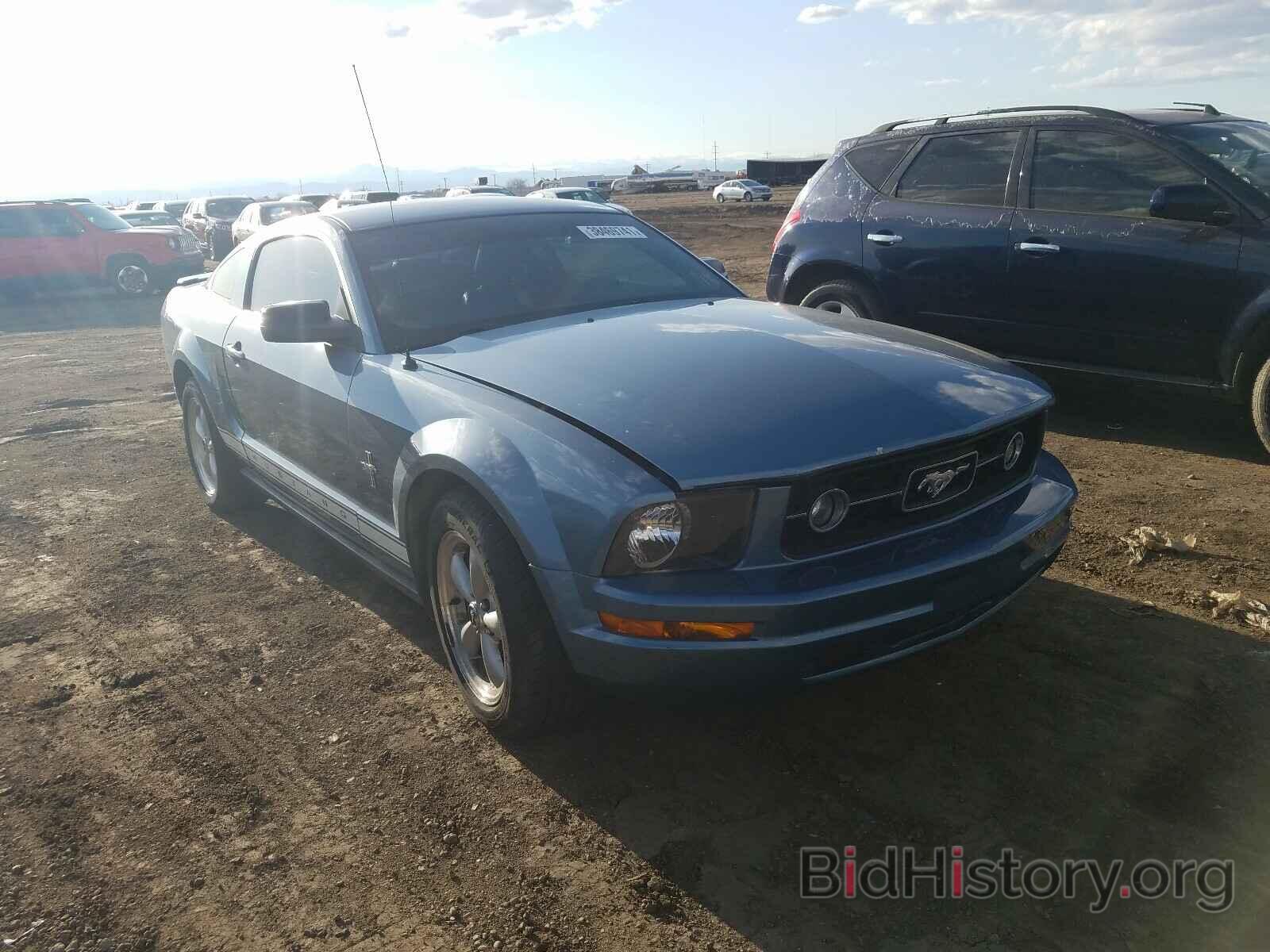 Photo 1ZVFT80N375334075 - FORD MUSTANG 2007
