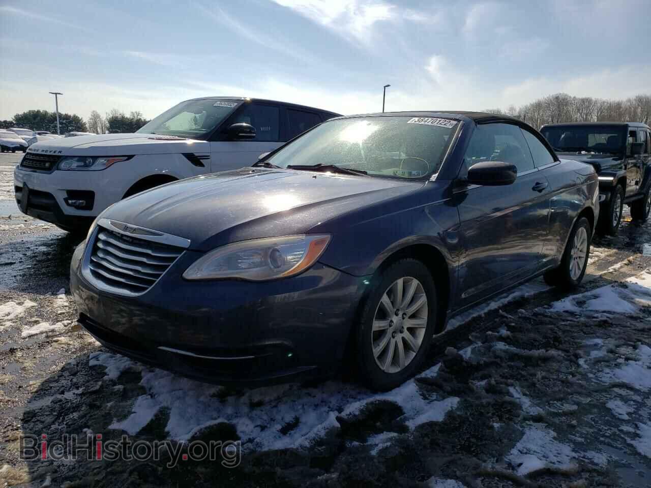 2011 CHRYSLER 200 - VIN: 1C3BC2EG3BN580419 - Фото 2