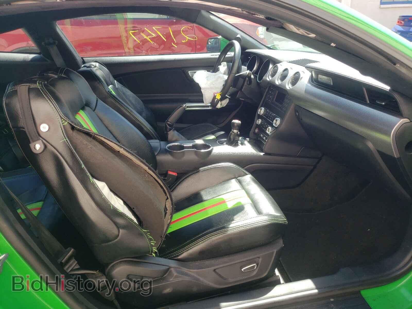 2019 FORD MUSTANG - VIN: 1FA6P8CF4K5111392 - Фото 5