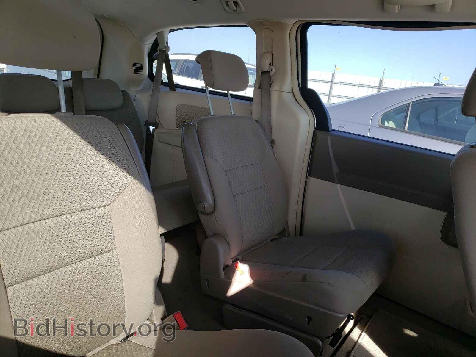 2010 CHRYSLER MINIVAN - VIN: 2A4RR4DE1AR178074 - Фото 6