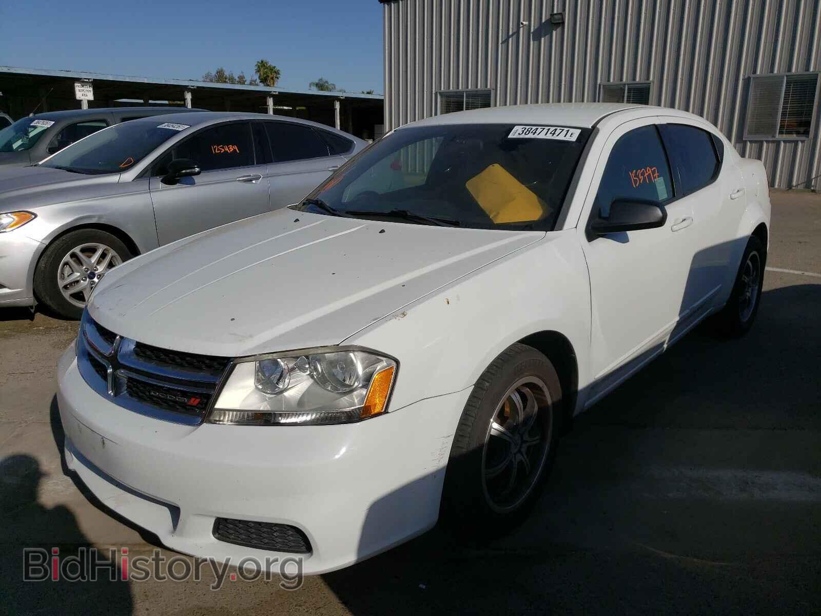2011 DODGE AVENGER - VIN: 1B3BD4FB2BN586964 - Фото 2