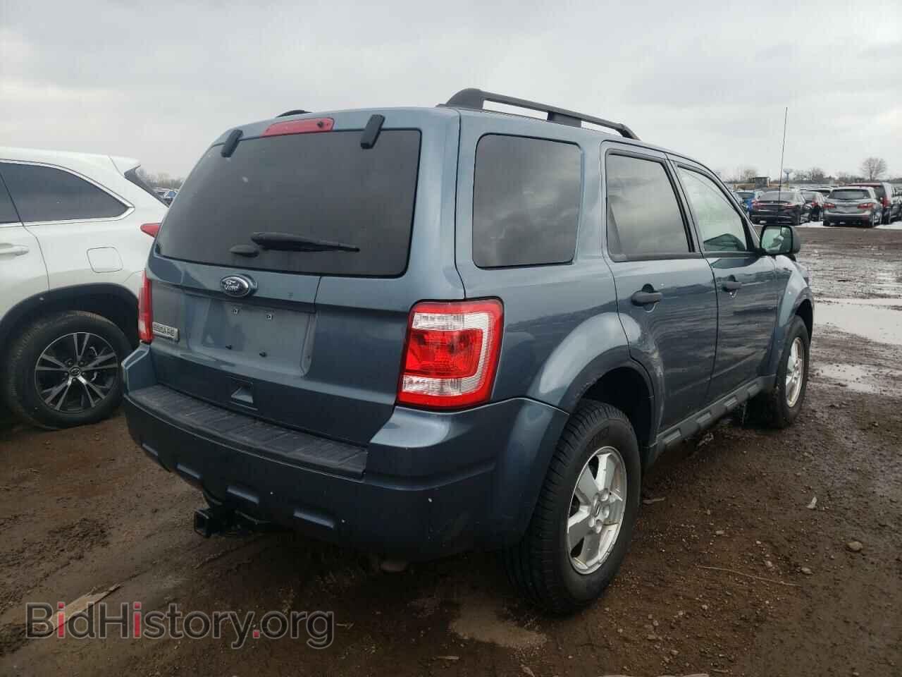 2011 FORD ESCAPE - VIN: 1FMCU0D73BKB20290 - Фото 4