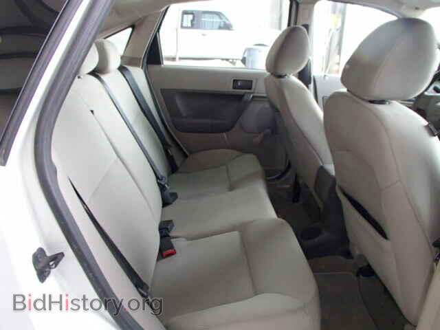 2011 FORD FOCUS - VIN: 1FAHP3EN9BW112158 - Фото 6