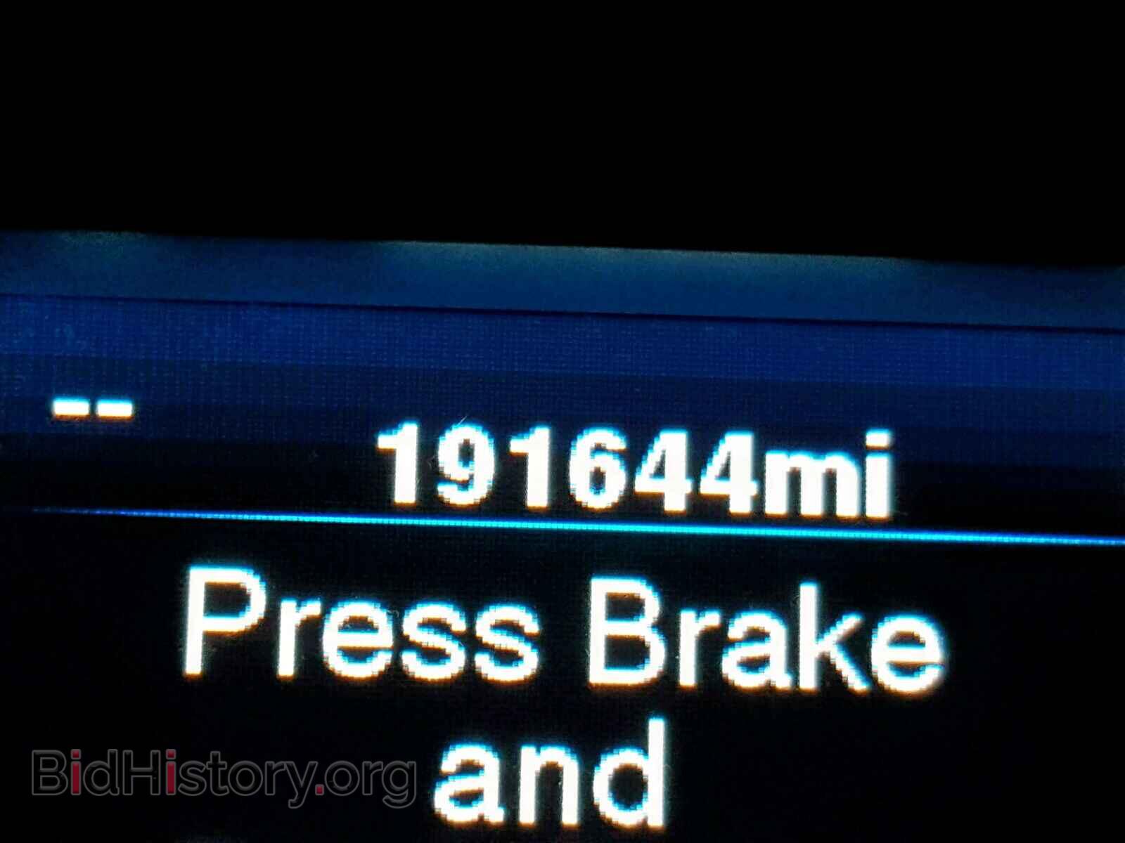 2012 CHRYSLER 300 - VIN: 2C3CCAAGXCH142544 - Фото 8