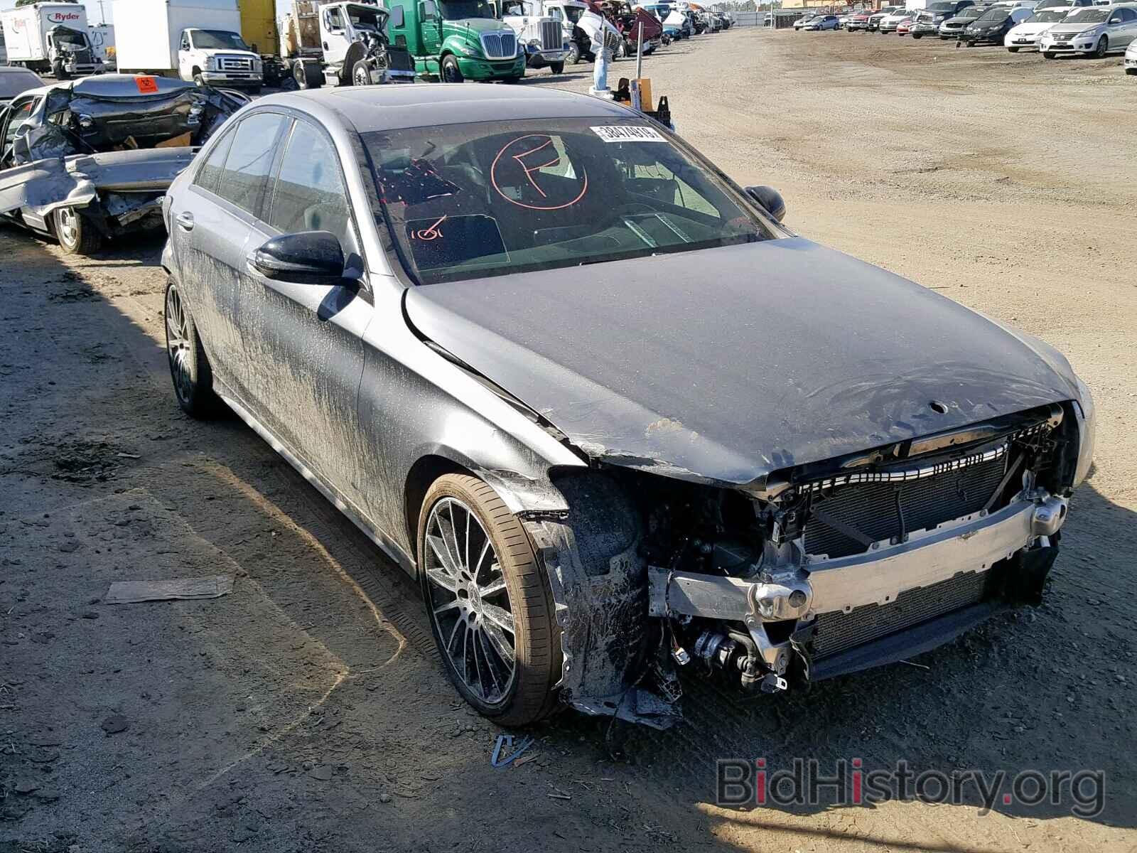 Photo 55SWF4JB5JU254949 - MERCEDES-BENZ C CLASS 2018