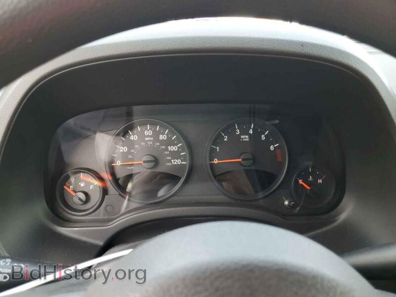 2012 Jeep COMPASS (VIN 1C4NJDBB2CD511487) — photo 9 of 13