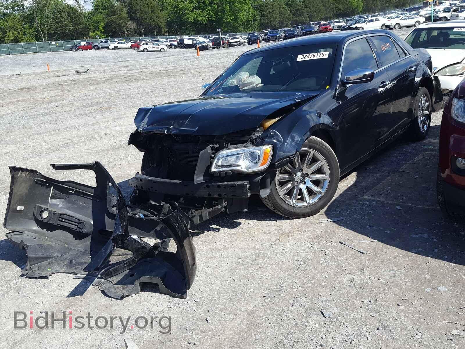 2012 CHRYSLER 300 - VIN: 2C3CCACG8CH209493 - Фото 2