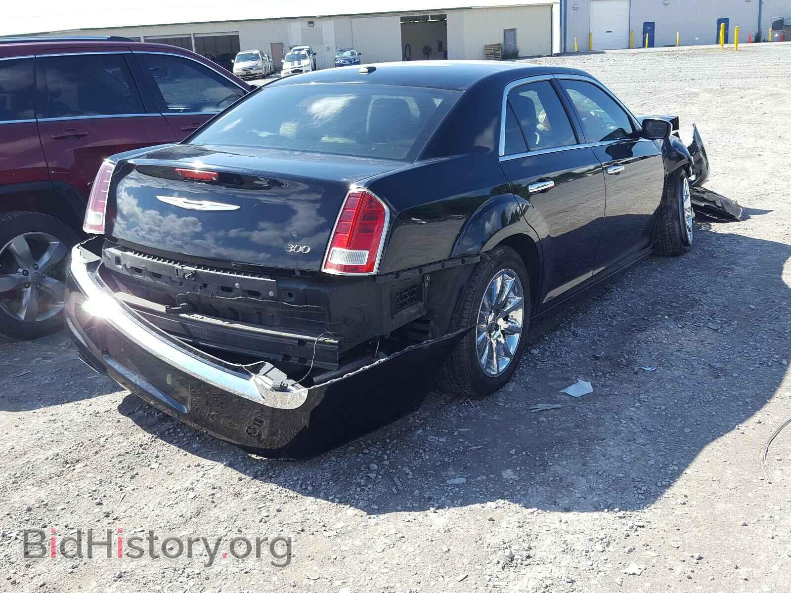 2012 CHRYSLER 300 - VIN: 2C3CCACG8CH209493 - Фото 4