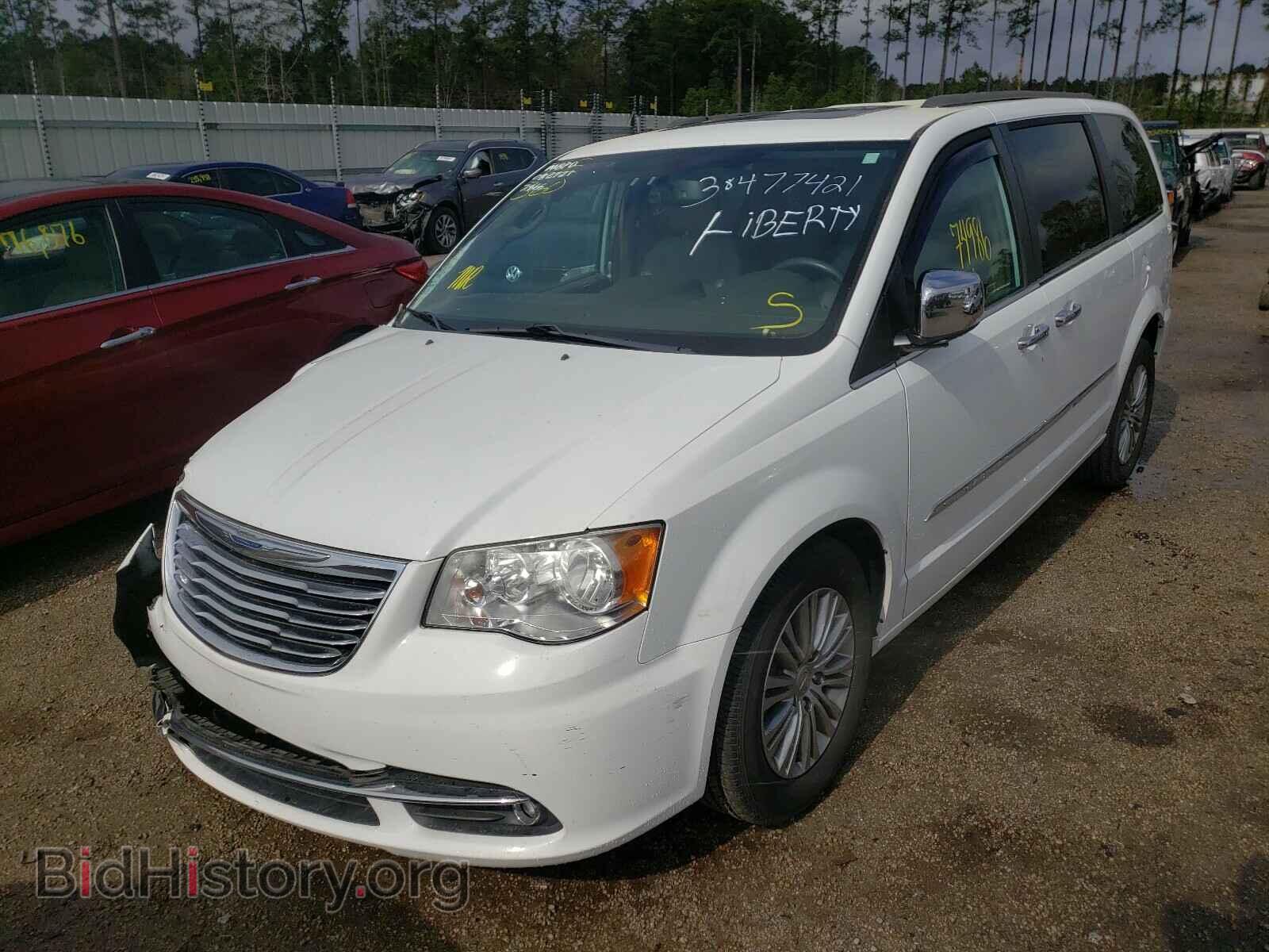 2014 CHRYSLER MINIVAN - VIN: 2C4RC1CGXER407866 - Фото 2