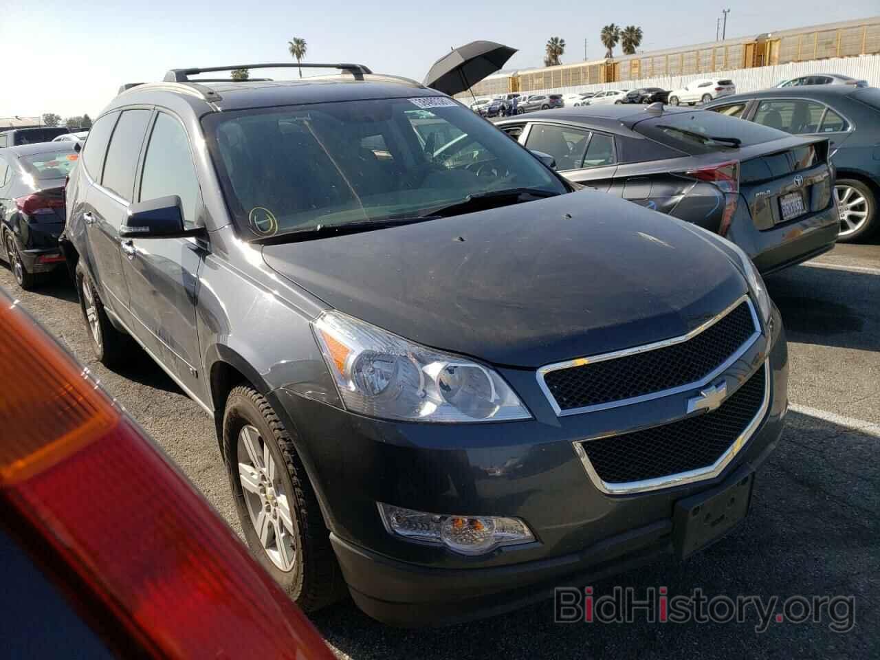 Photo 1GNLVFED9AS137657 - CHEVROLET TRAVERSE 2010