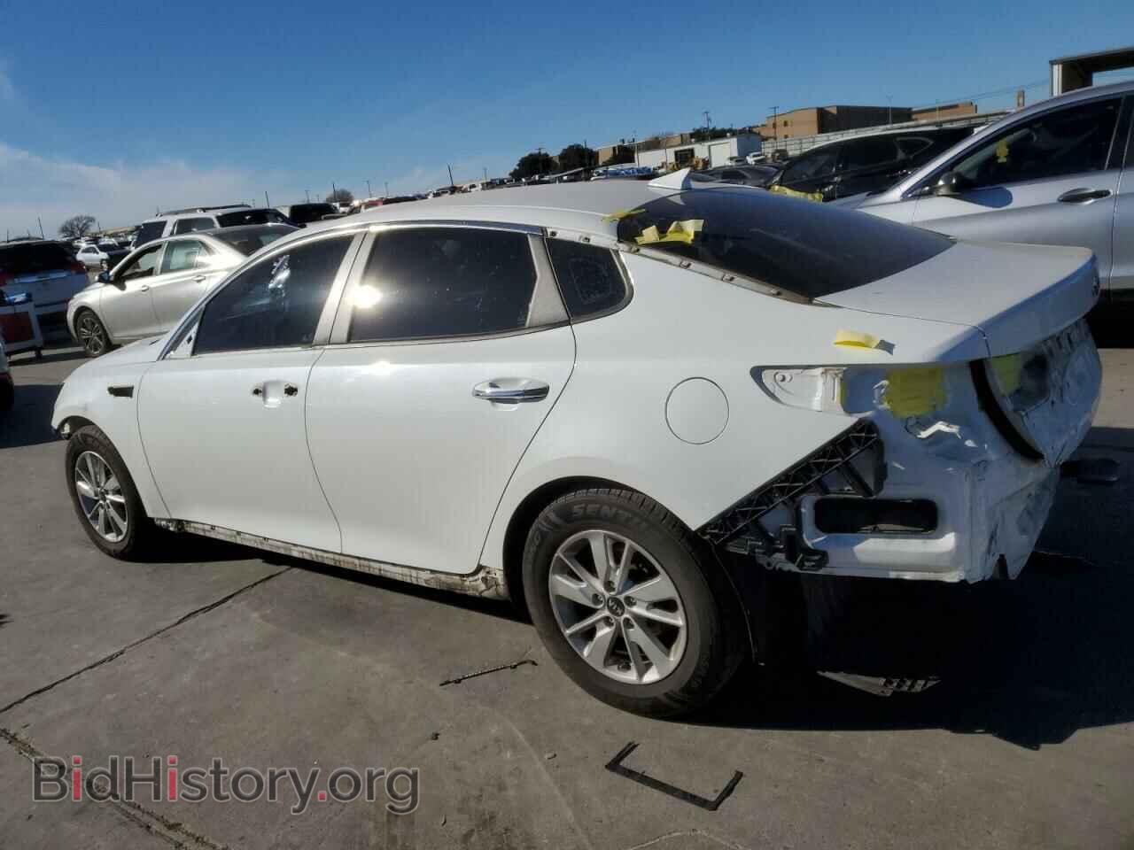 2018 KIA OPTIMA - VIN: 5XXGT4L33JG207887 - Фото 2
