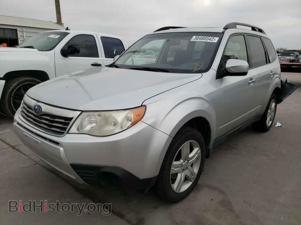 2010 SUBARU FORESTER - VIN: JF2SH6CC2AH749090 - Фото 2