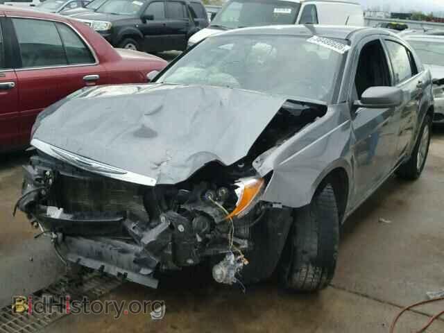 2011 CHRYSLER 200 - VIN: 1C3BC1FG4BN610794 - Фото 2