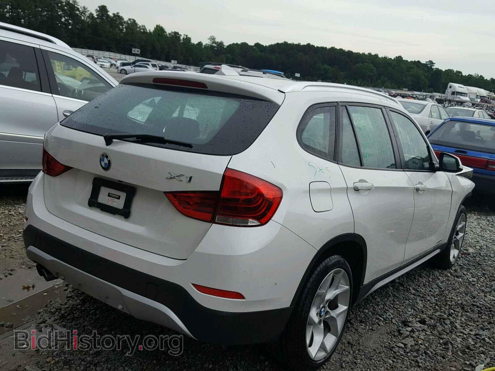 2015 BMW X1 - VIN: WBAVM1C54FVW57013 - Фото 4