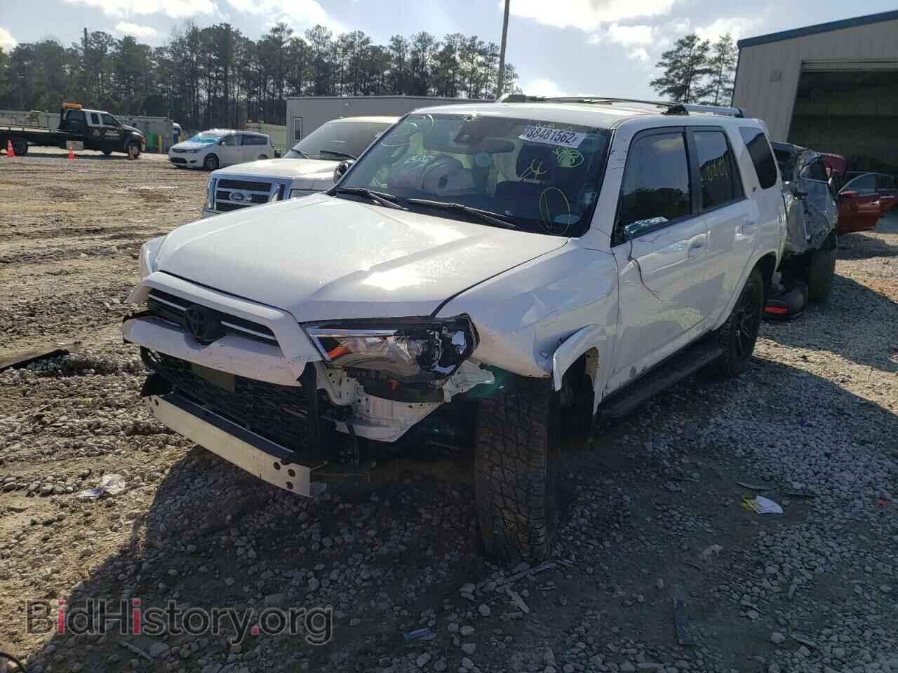 2022 TOYOTA 4RUNNER - VIN: JTEEU5JR5N5255365 - Фото 2