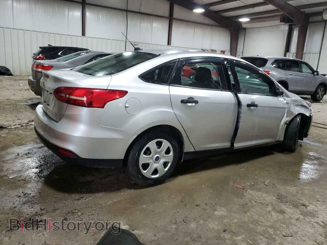 2017 FORD FOCUS - VIN: 1FADP3E21HL318105 - Фото 3