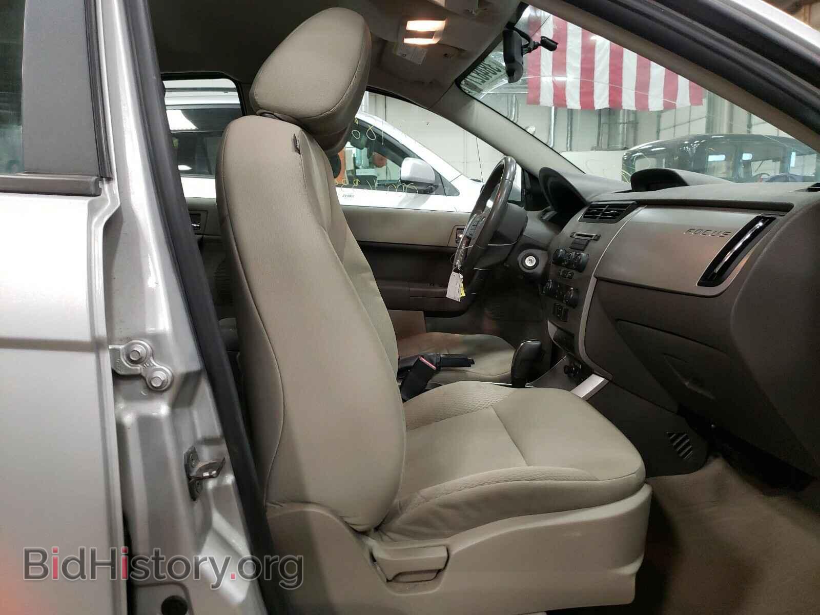 2009 FORD FOCUS - VIN: 1FAHP36N39W223197 - Фото 5