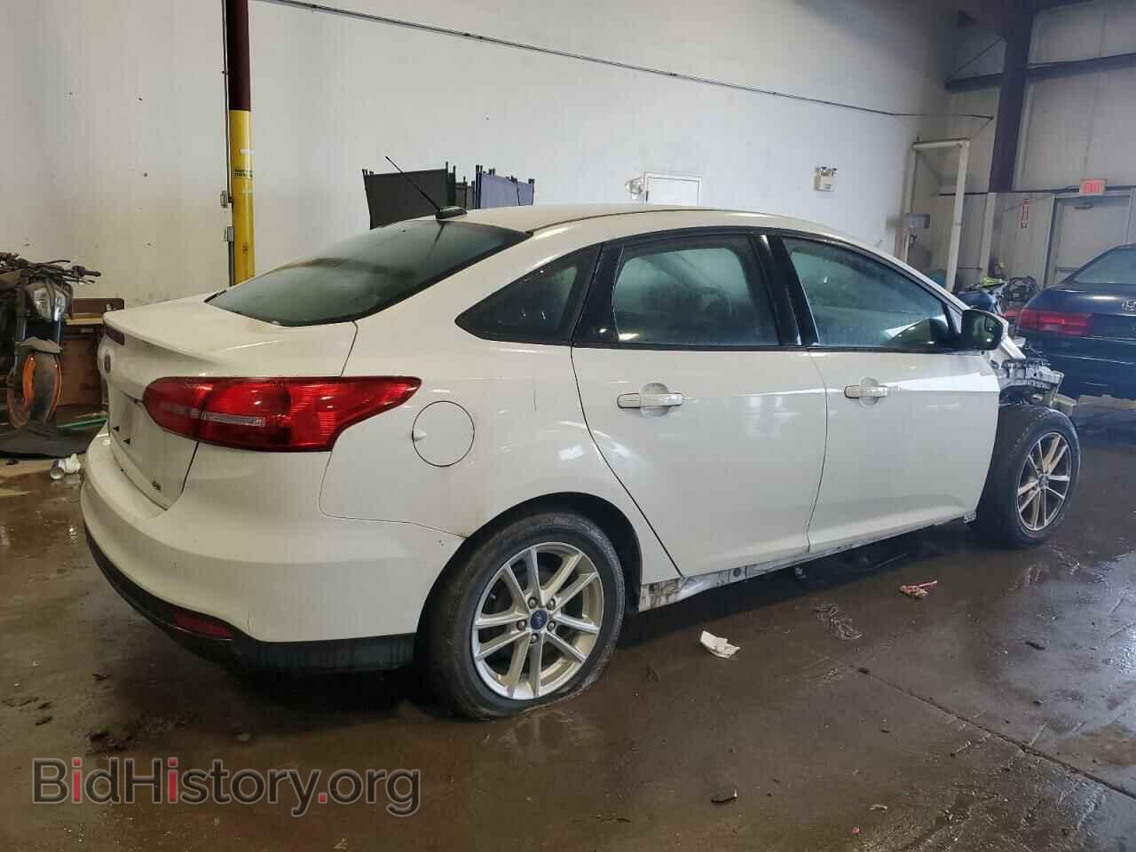 2016 FORD FOCUS - VIN: 1FADP3F21GL303035 - Фото 3