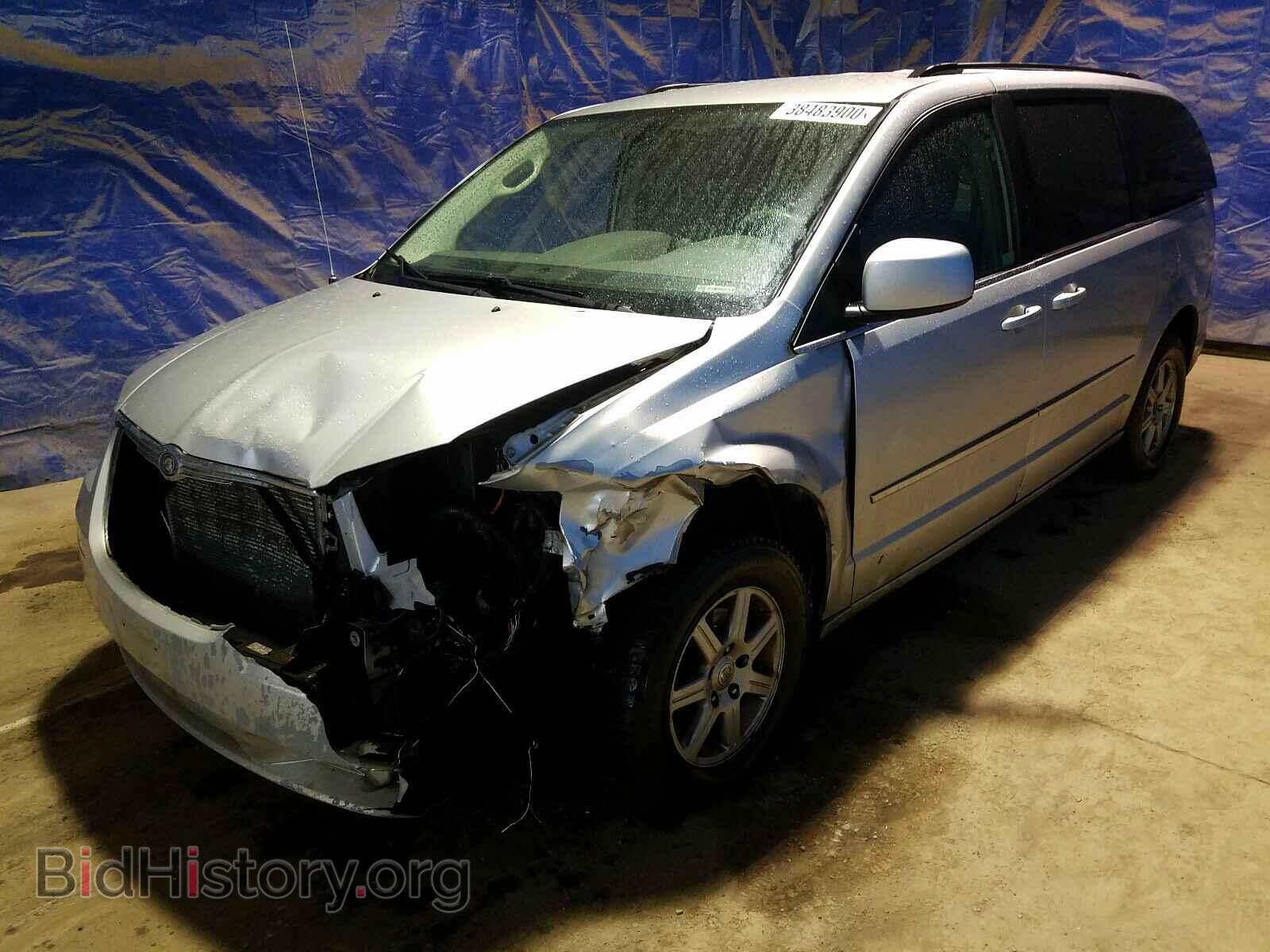 2010 CHRYSLER MINIVAN - VIN: 2A4RR5D17AR479208 - Фото 2