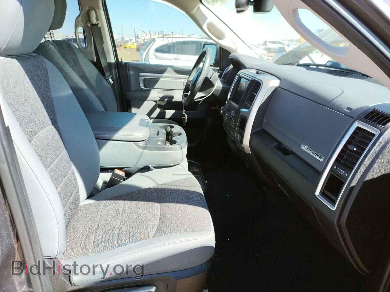 2019 RAM 1500 - VIN: 1C6RR6LT1KS549095 - Фото 5