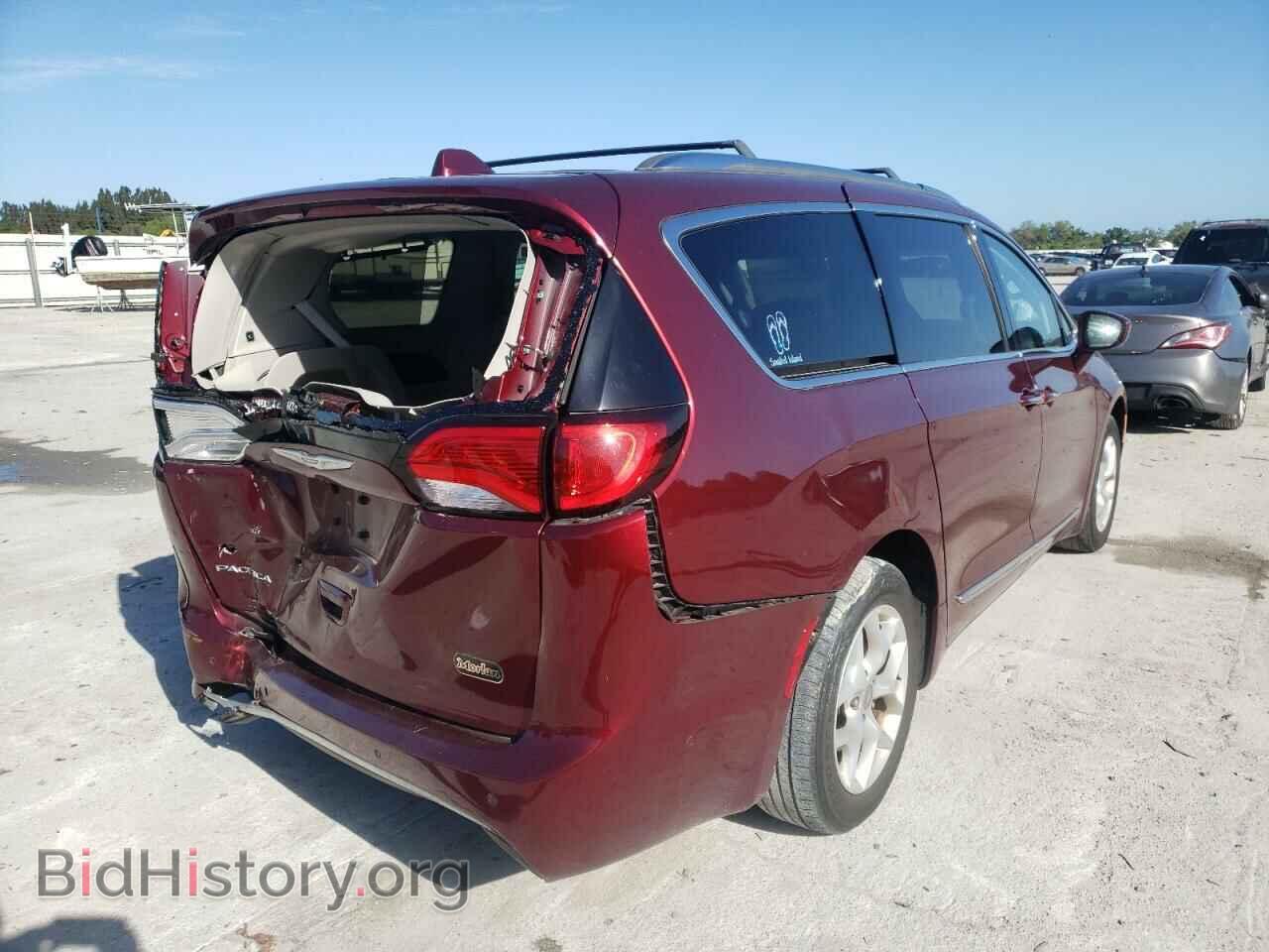 2017 CHRYSLER PACIFICA - VIN: 2C4RC1EGXHR536515 - Фото 4