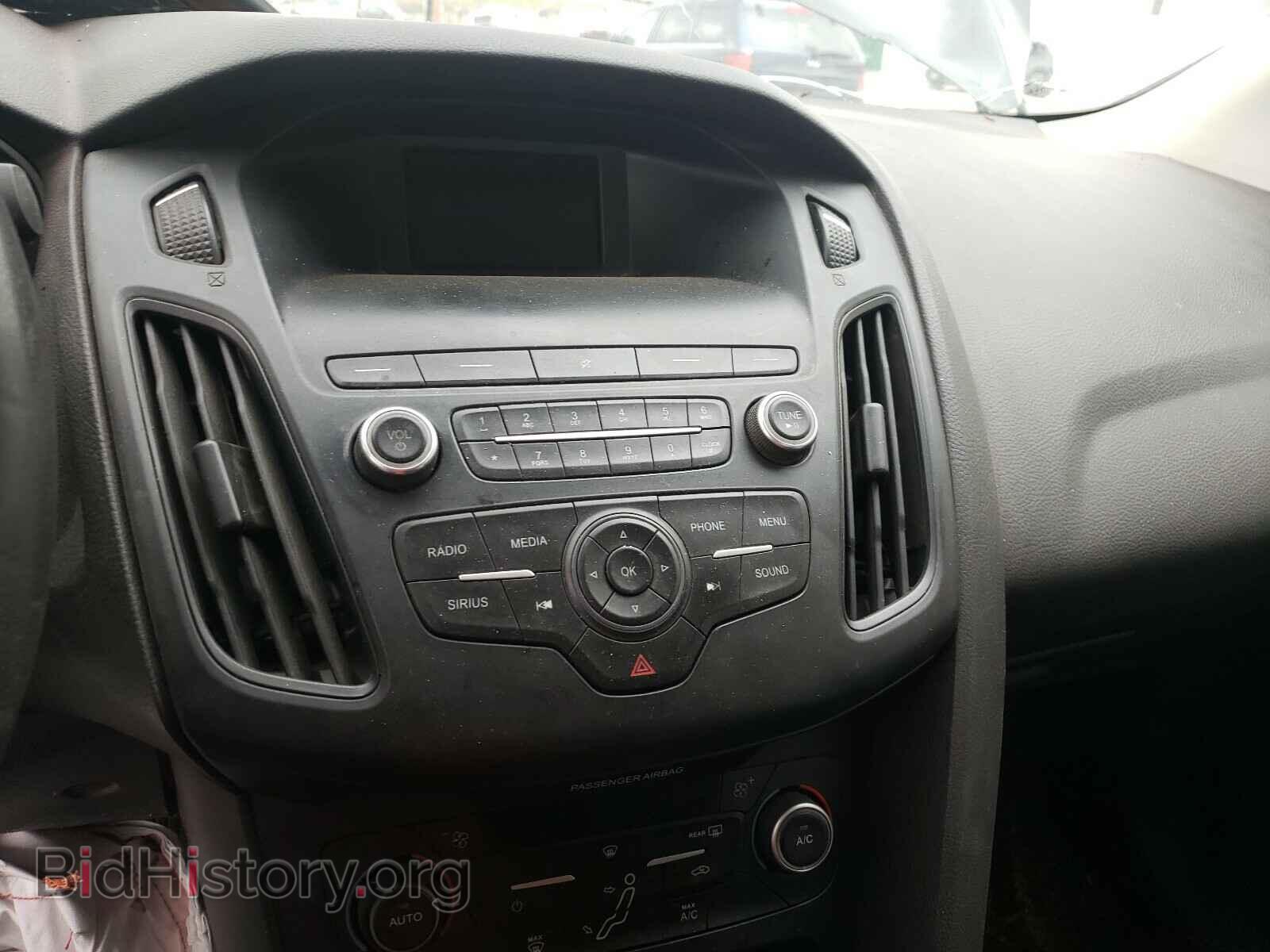 2018 FORD FOCUS - VIN: 1FADP3FE8JL237830 - Photo 9