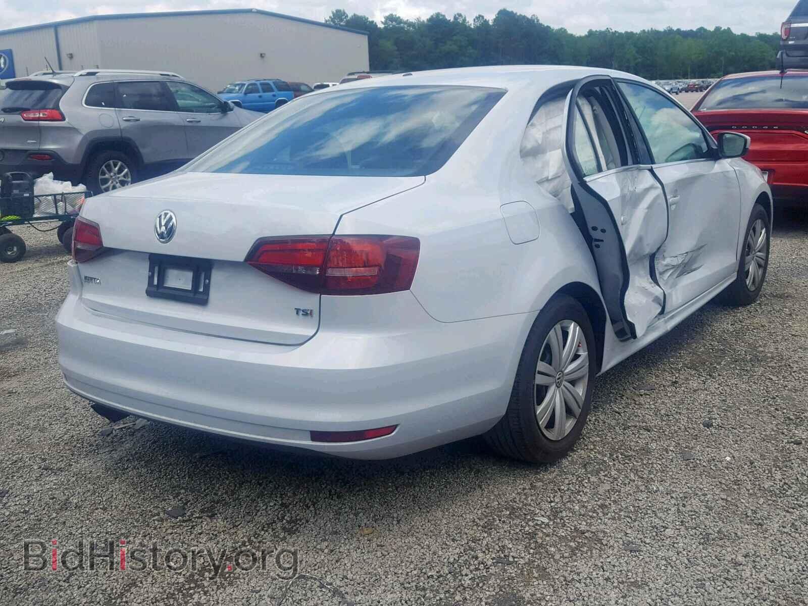 2017 VOLKSWAGEN JETTA - VIN: 3VW2B7AJ3HM265732 - Фото 4