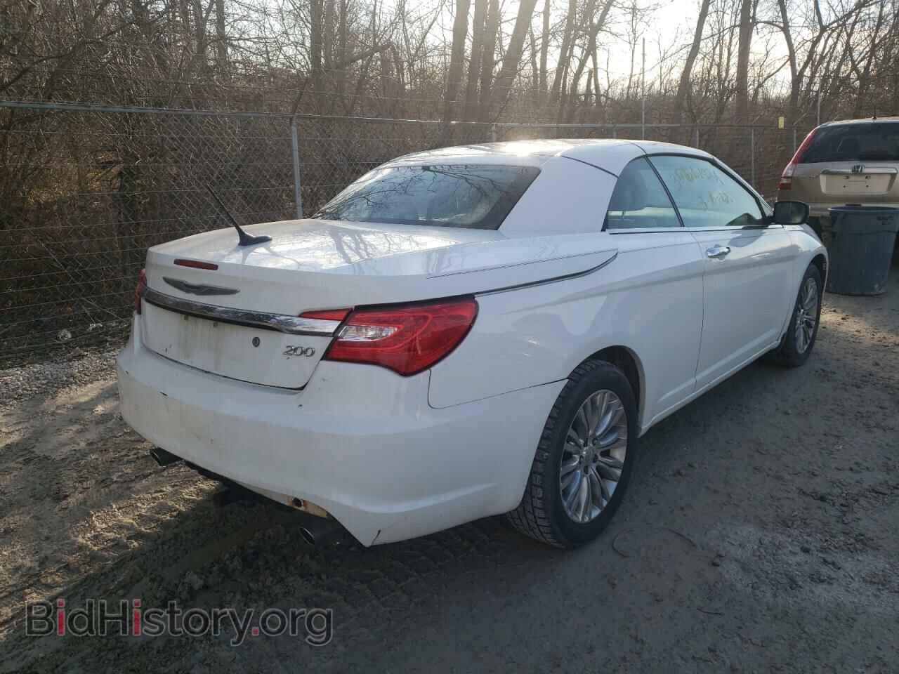 2012 CHRYSLER 200 - VIN: 1C3BCBFG0CN210139 - Фото 4