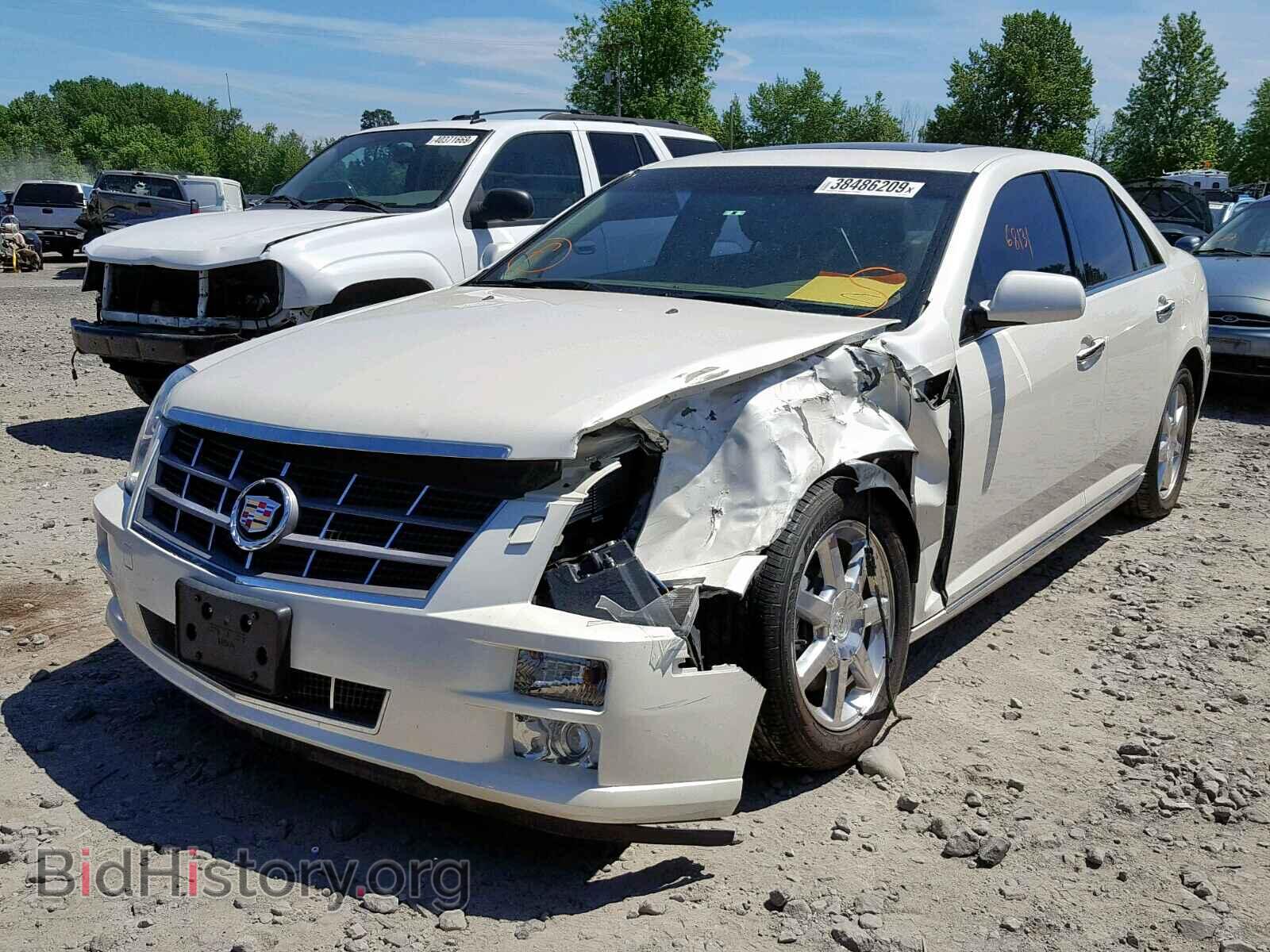 2011 CADILLAC STS - VIN: 1G6DW6ED8B0121038 - Фото 2