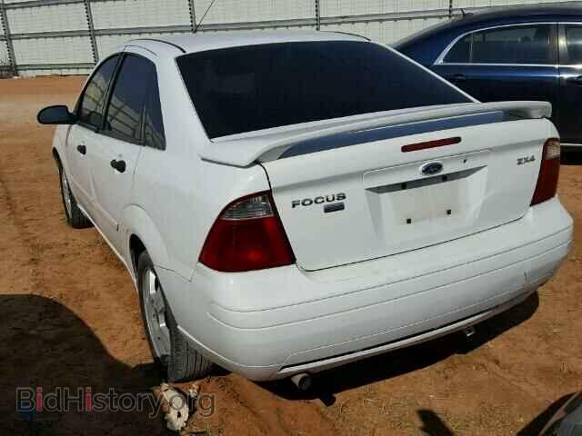 2005 FORD FOCUS - VIN: 1FAFP34N35W144844 - Фото 3