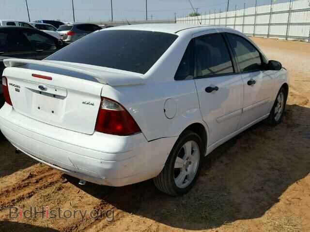 2005 FORD FOCUS - VIN: 1FAFP34N35W144844 - Фото 4