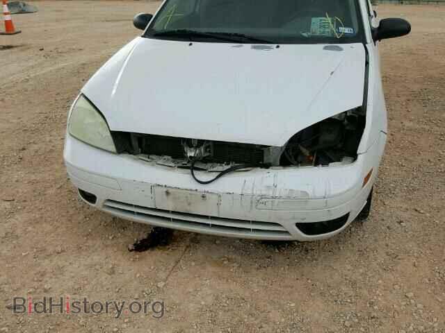 2005 FORD FOCUS - VIN: 1FAFP34N35W144844 - Фото 9