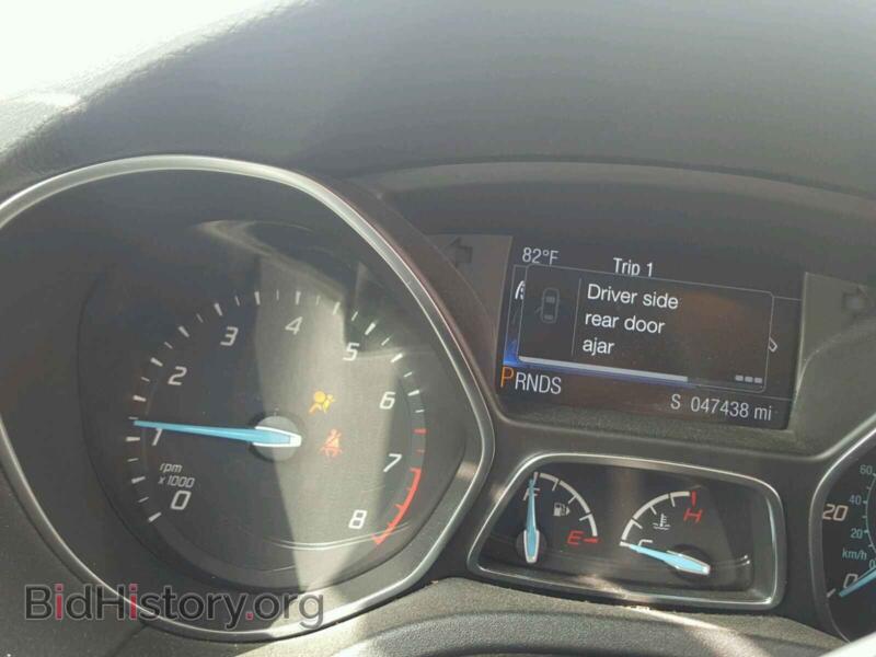 2014 Ford FOCUS (VIN 1FADP3F20EL403060) — photo 8 of 10