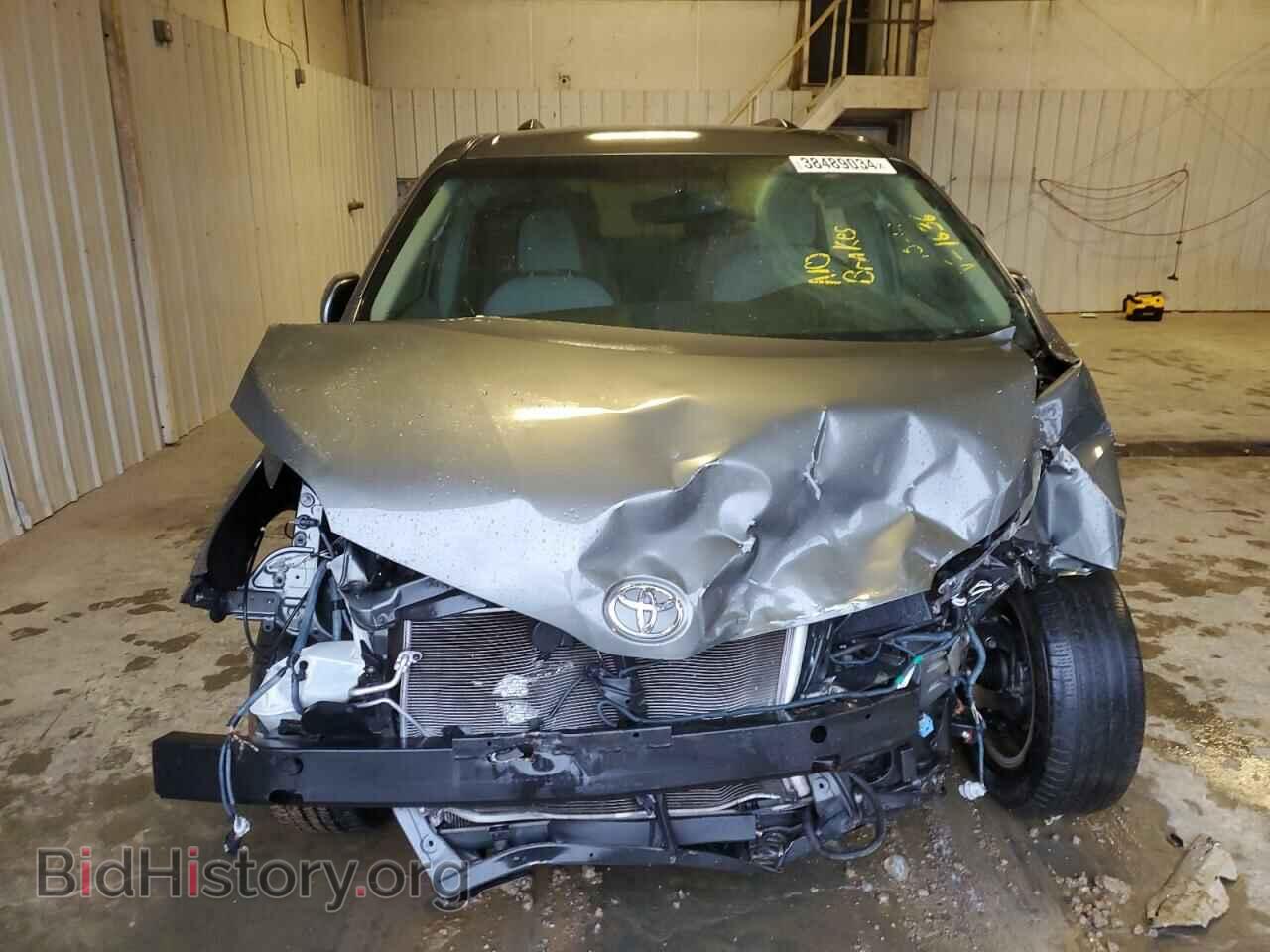 2012 TOYOTA All Models - VIN: 5TDKK3DCXCS211636 - Фото 5